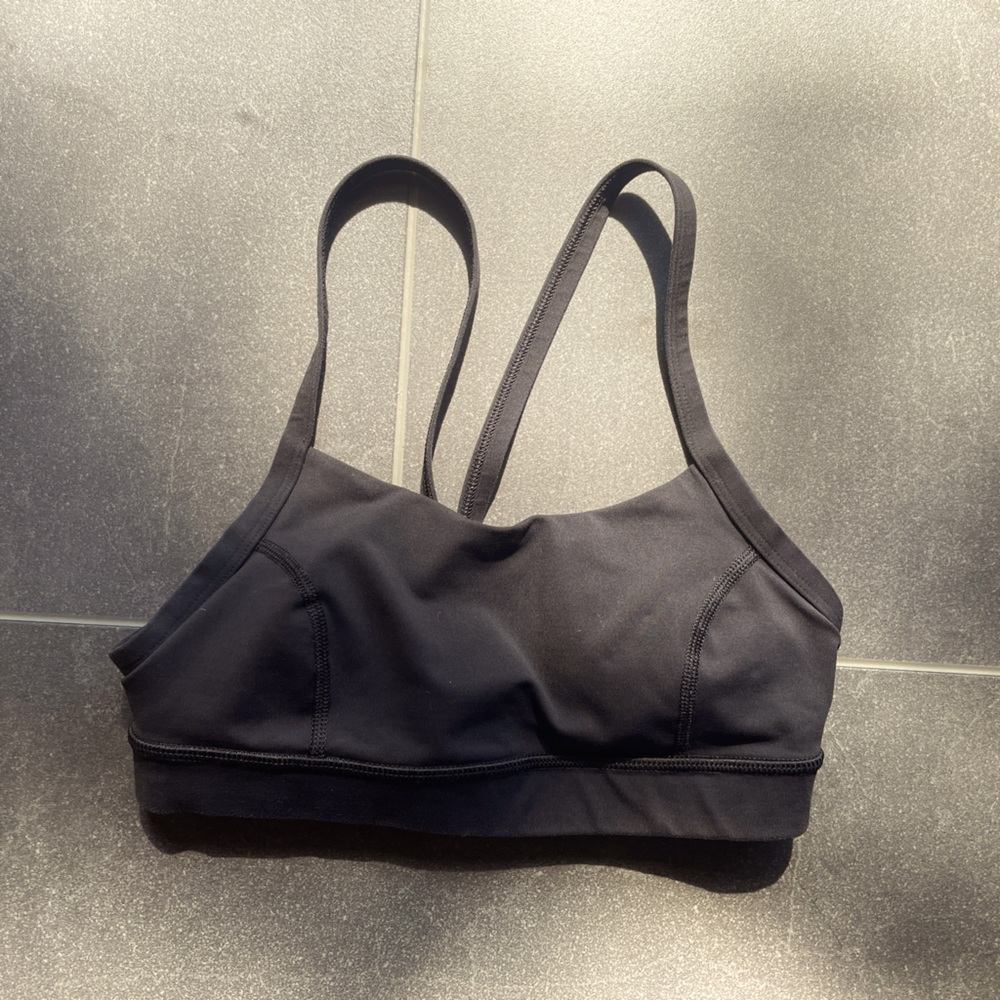 Lululemon Size 2 Rise and Run Bra